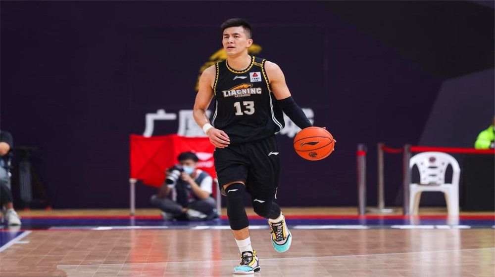 miaa165 因电梯故障而2人独