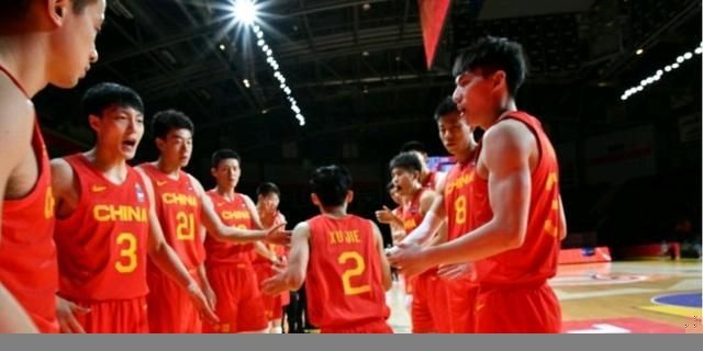 miaa165 因电梯故障而2人独
